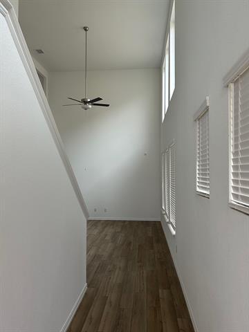 Building Photo - 2520 Northcote Dr