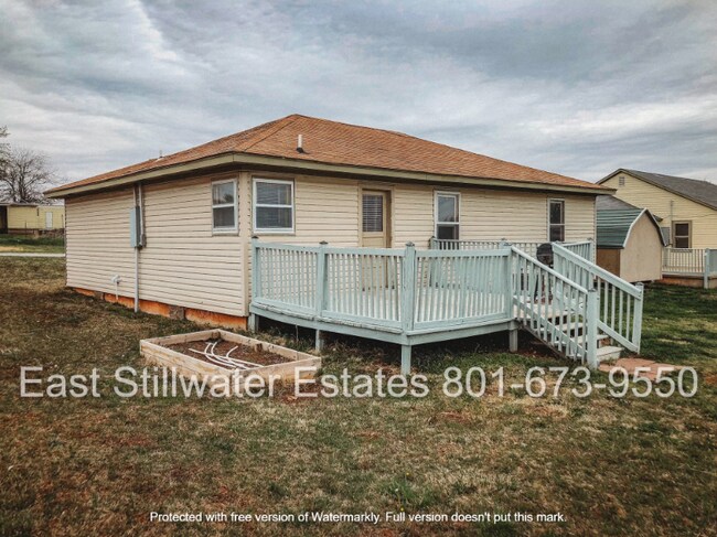 Building Photo - 6422 E McElroy Rd