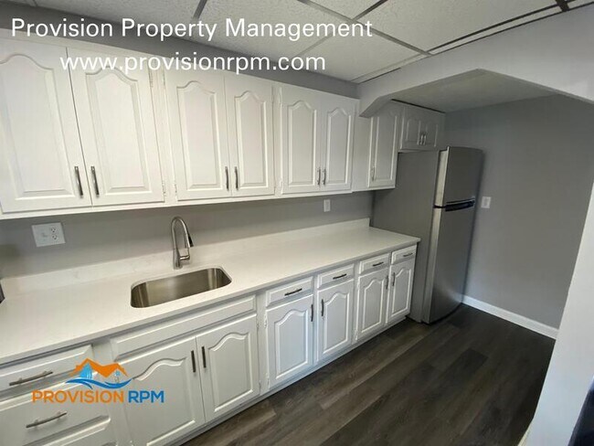 Building Photo - 7876 St Fabian Ln