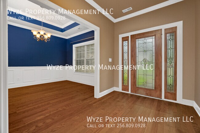 Building Photo - 2720 Slate Dr SW