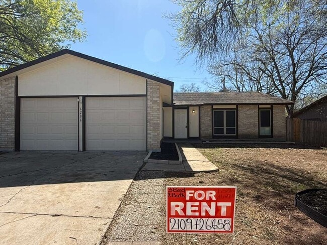 Building Photo - 6206 Hopes Ferry St