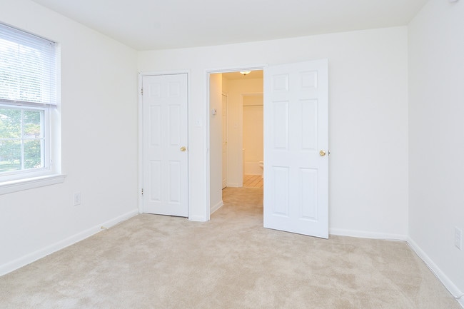 Dormitorio de muestra - Knollwood Apartments