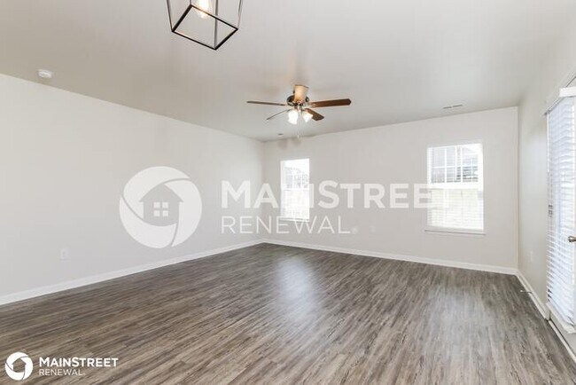 Foto del edificio - 6166 BRENTWOOD PARK, RURAL HALL, NC 27045