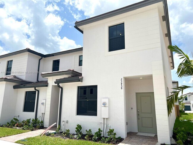 Foto del edificio - 23458 SW 127th Pl