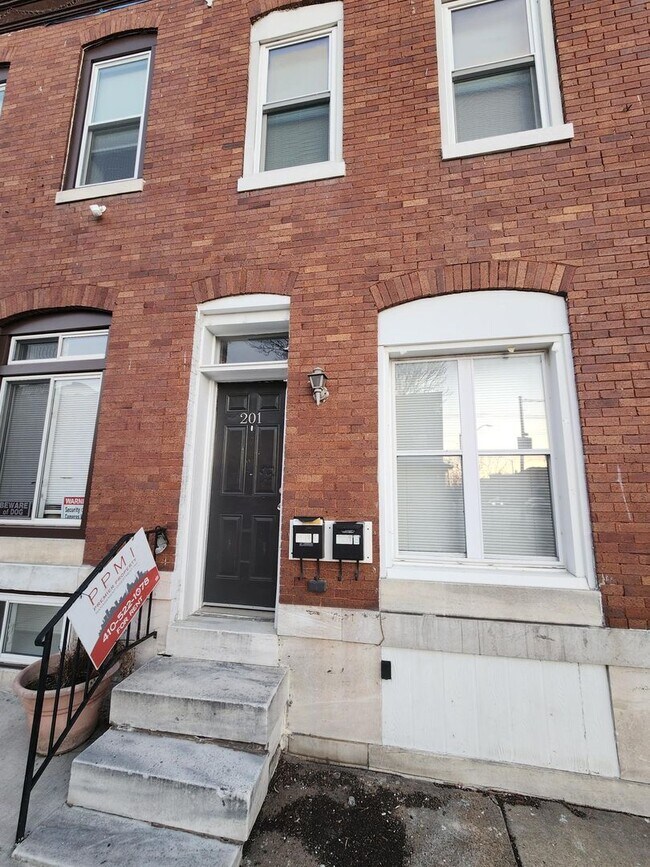 Foto del edificio - 201 N Ellwood Ave