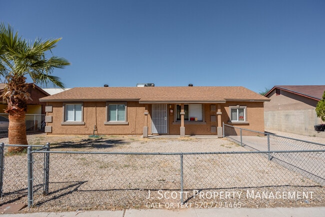 Photo - 6528 W Windsor Ave House
