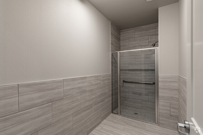 Gimnasio con duchas - Pecan Grove