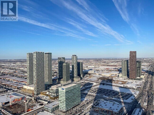 Building Photo - 8 Interchange Wy