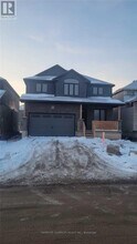 Building Photo - 16 Grundy Cres