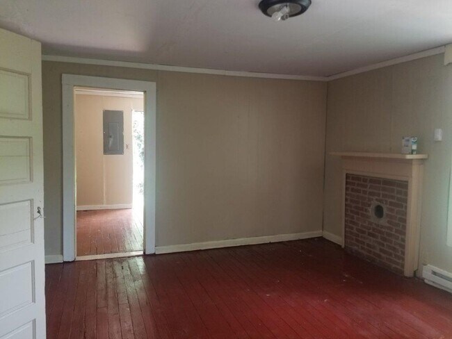 Building Photo - 2707 Carolina Commerce Drive