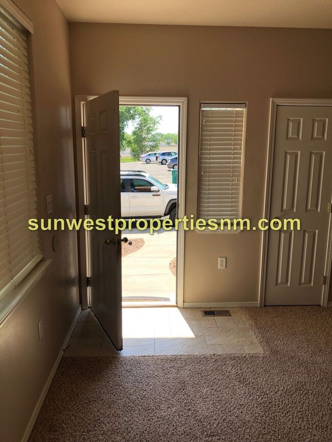 1700 E 23rd St Unit #A, Farmington, NM 87401 - Room for Rent in ...