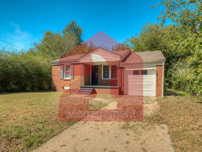 Building Photo - 1201 Carverdale Dr