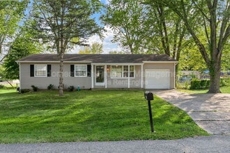 Building Photo - 235 Midland Dr