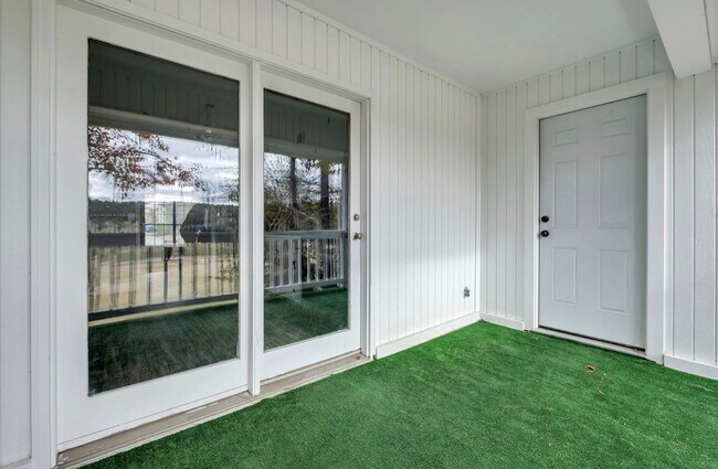 Foto del edificio - 1957 Darryl Dr