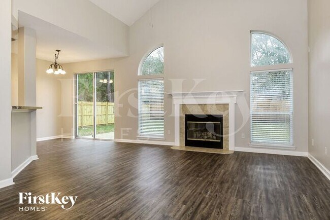 Foto del edificio - 445 John's Creek Pkwy