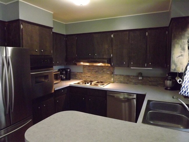 Building Photo - 309 Carol Dr