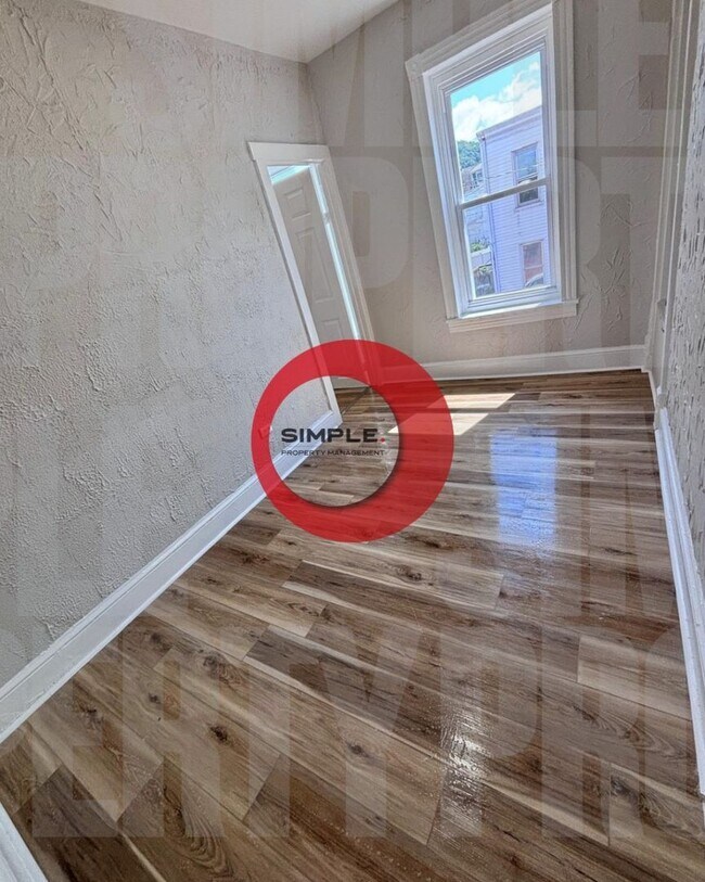 Foto del edificio - 1547 Cotton St