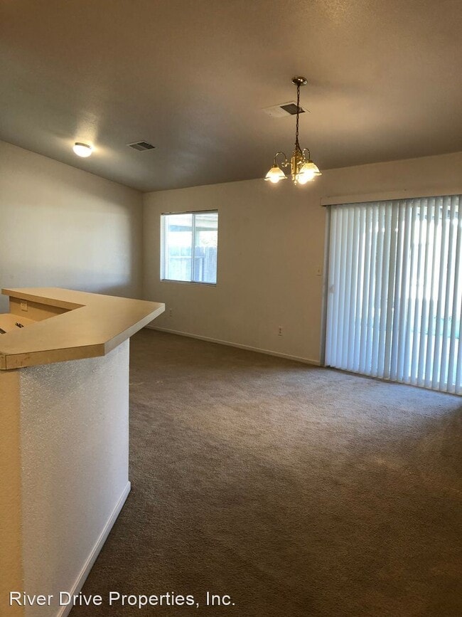 Building Photo - 3 br, 2 bath House - 2112 W. Chesler Street