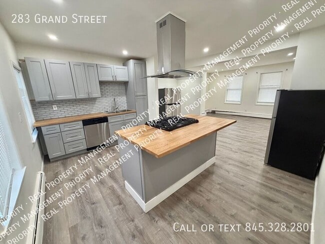 Foto del edificio - 283 Grand St