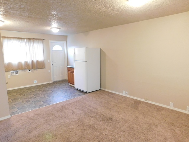 Building Photo - 1Bd/1Ba Single Story Home - Available Soon!