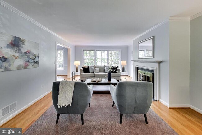 Foto del edificio - 4736 Massachusetts Ave NW