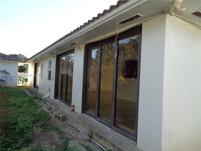 Foto del edificio - 32970 SW 210th Ave