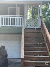Building Photo - 8220 Glenview Dr