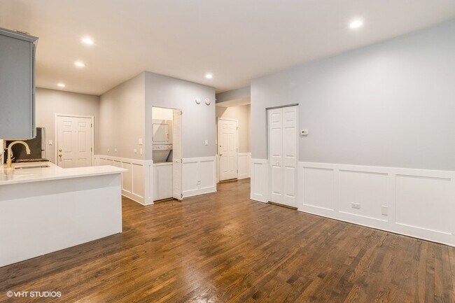 Foto del edificio - 4210 S King Dr