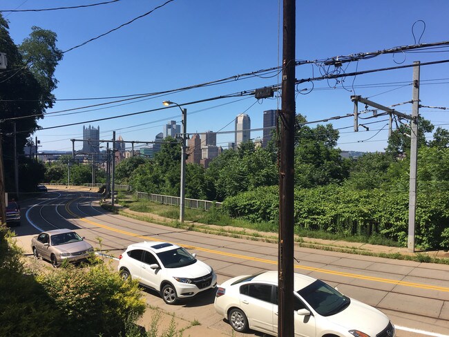 Foto del edificio - 634 Arlington Ave
