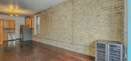 Building Photo - 1224 N Cleaver St