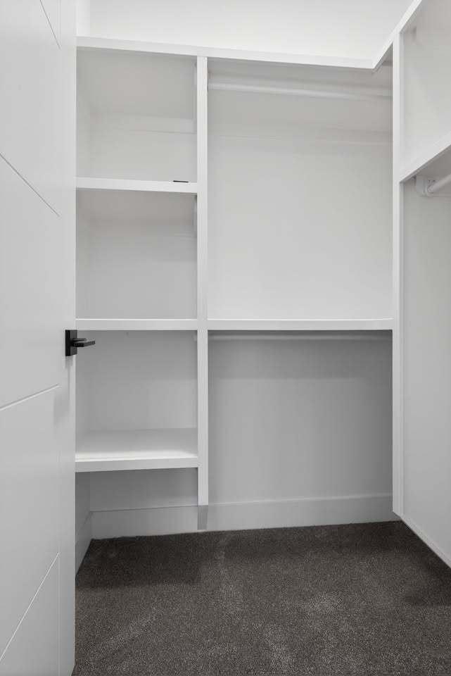 Photo du bâtiment - 1 - 4603 21 ave