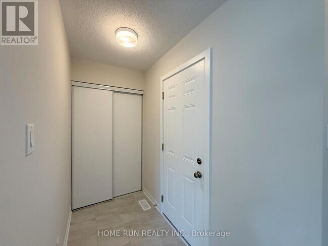 Building Photo - 511 Brigatine Ave