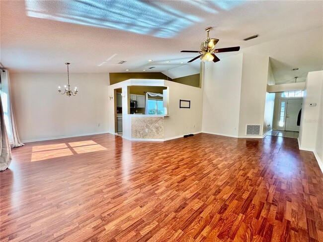 Building Photo - 30728 Iverson Dr
