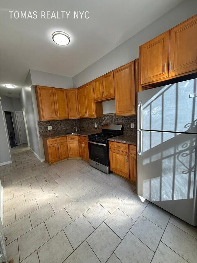 Photo - 2106 Arthur Ave Apartment