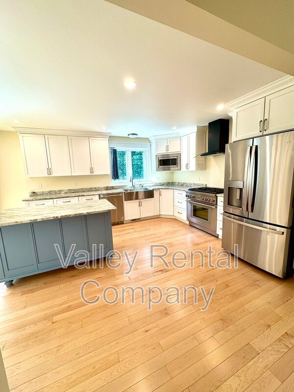 Foto del edificio - 118 Linden Ridge Rd