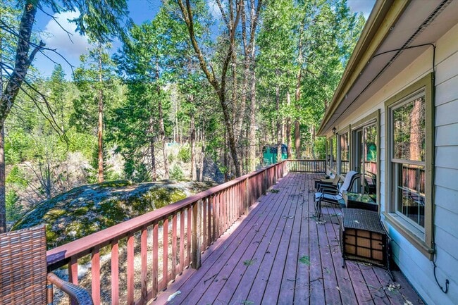 Foto del edificio - 1312 Squaw Rock Trail