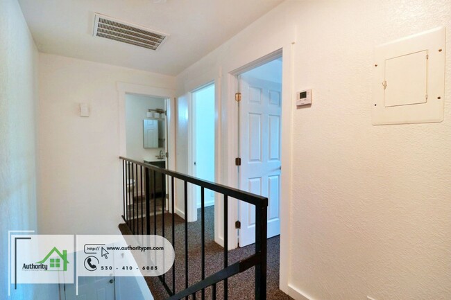 Foto del edificio - 2230 Howard St