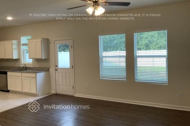 Foto del edificio - 1092 Cades Cv Wy