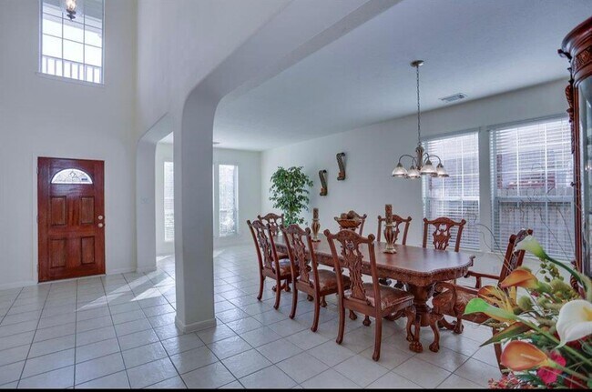 Foto del edificio - 3306 Colleville Sur Mer Ln