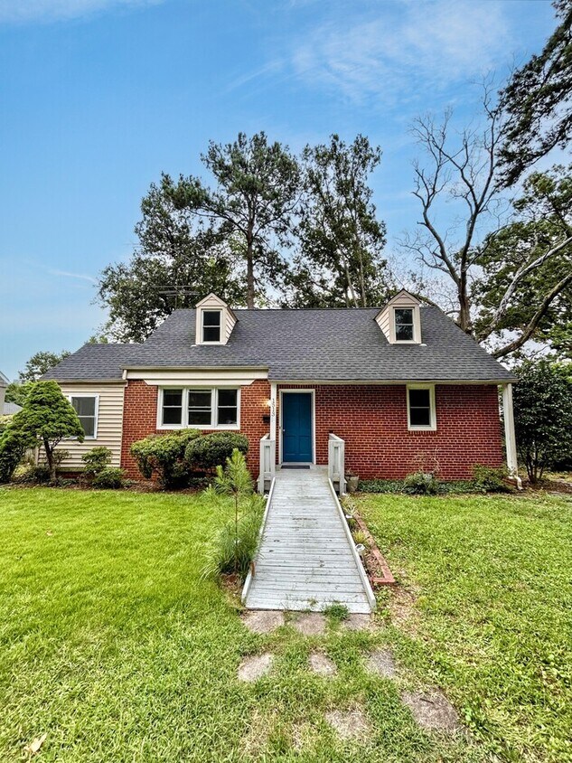 Foto principal - 1513 Cutshaw Pl