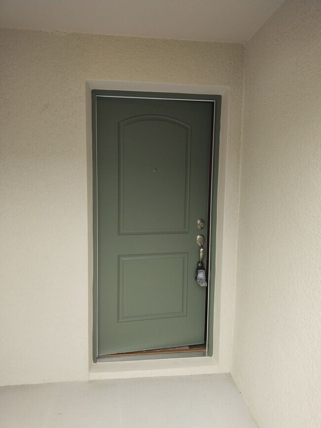 Building Photo - Brand New 3 Bedroom 2 Bathroom Villa Home Silver Ridge