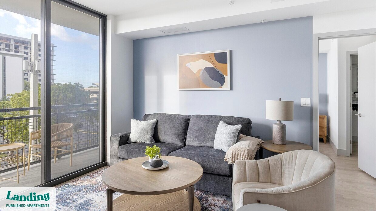 Foto principal - 1155 NE 126th St