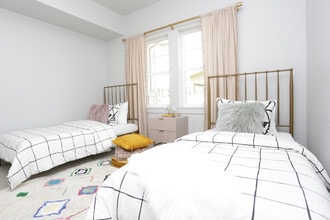 Interior Photo - Prelude at Paramount