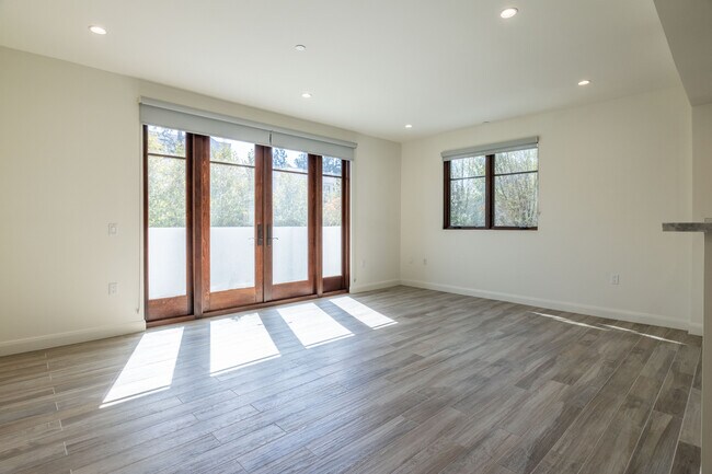 Foto del edificio - 859 S Lucerne Blvd