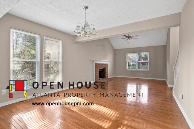 Foto del edificio - 10545 Virginia Pine Lane, Alpharetta