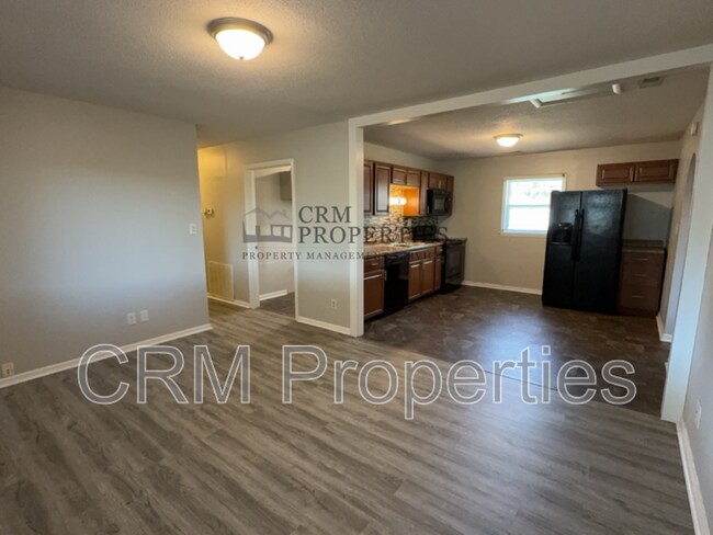 Foto del edificio - 1406 Oswego St