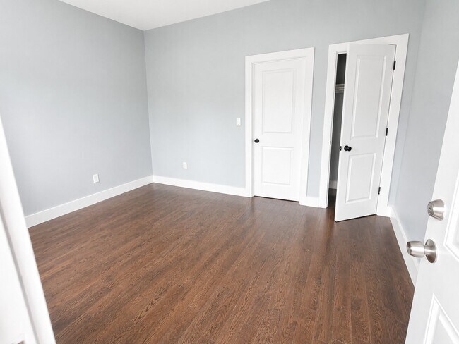 Building Photo - 308 Renner Ave