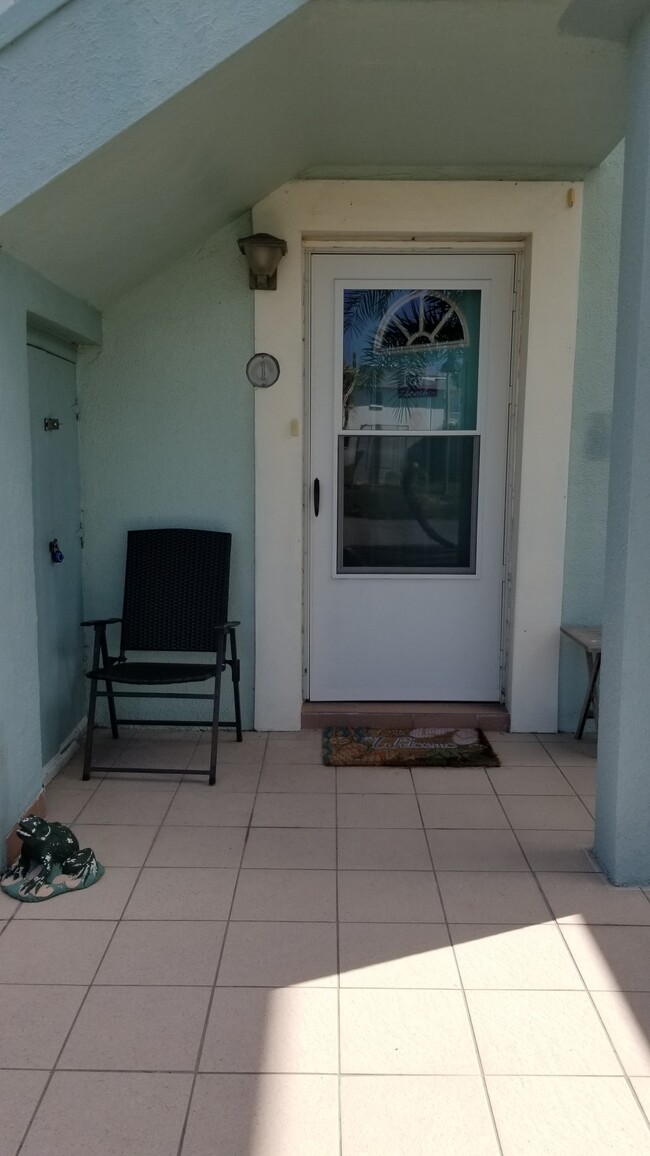 Front door - 17090 1st St E