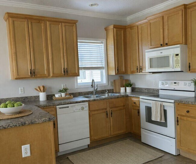 Foto del edificio - 6745 Hudson Ave