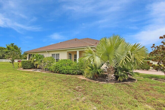 Building Photo - Panacea of Venice Seasonal Villa for Rent